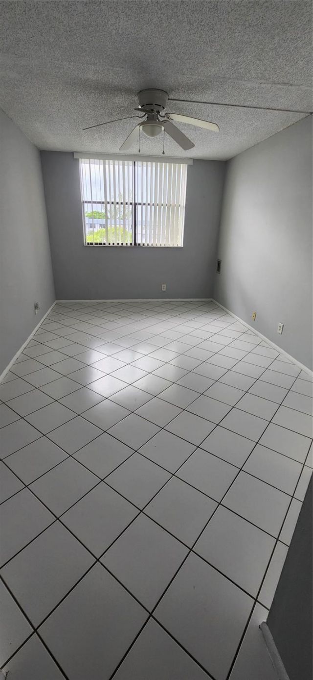 2501 Riverside Drive, Unit 513-A, Coral Springs, FL 33065 Photo
