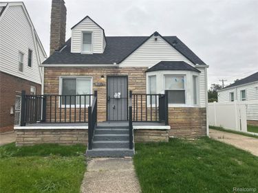 20112 Hawthorne Street, Detroit, Mi 48203