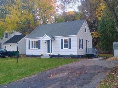 705 Palmer Drive , Syracuse, NY 13212