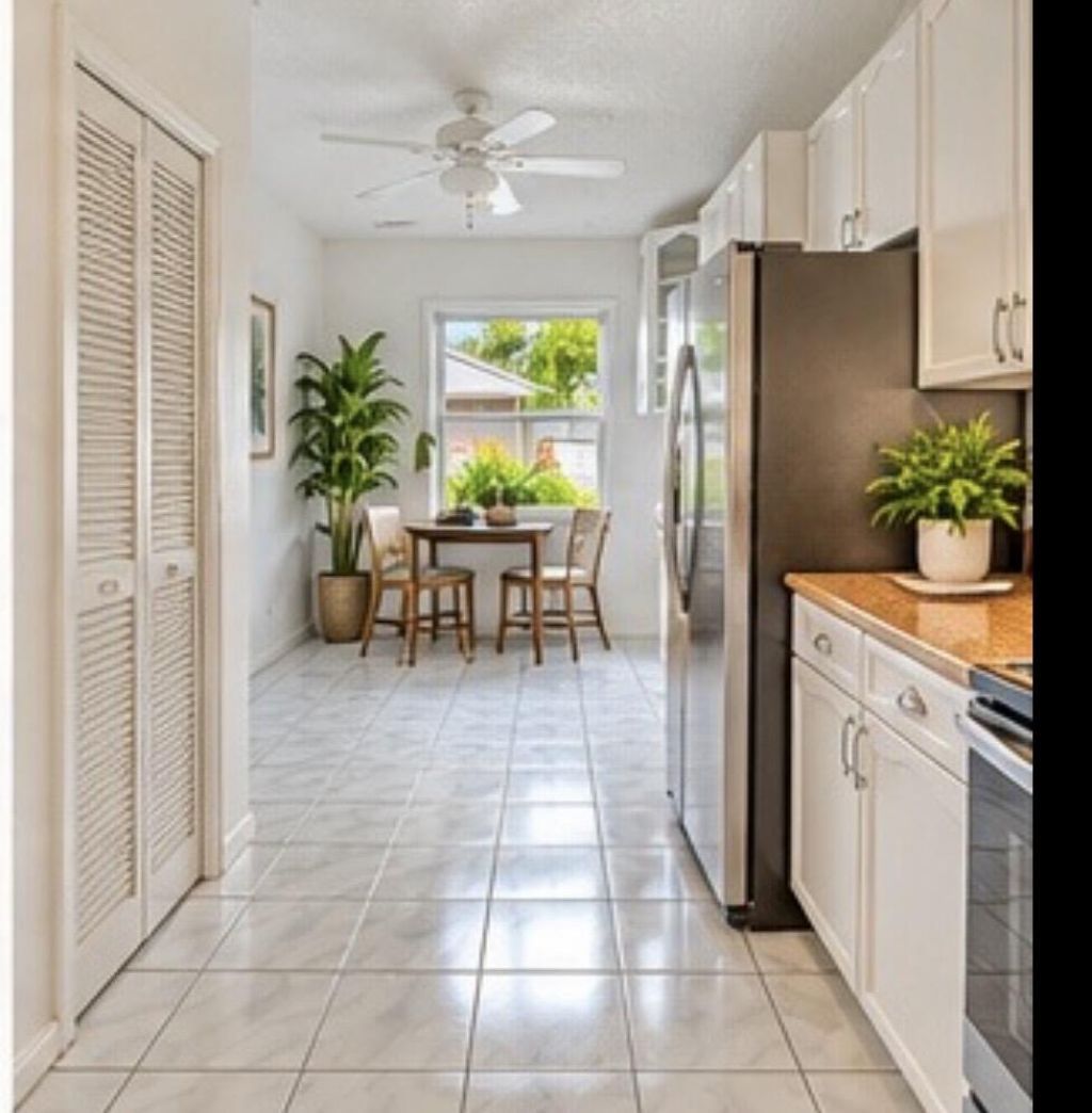 5105 Arbor Glen Circle, Greenacres, FL 33463 Photo