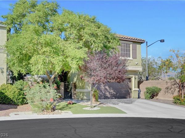 9400 Melva Blue Court, Las Vegas, NV 89166