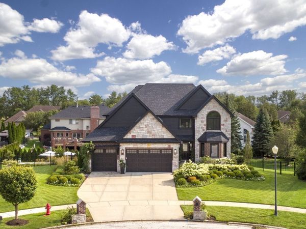 20642 Orchard Court , Frankfort, IL 60423