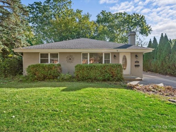 153 S Prairie Avenue , Bloomingdale, IL 60108