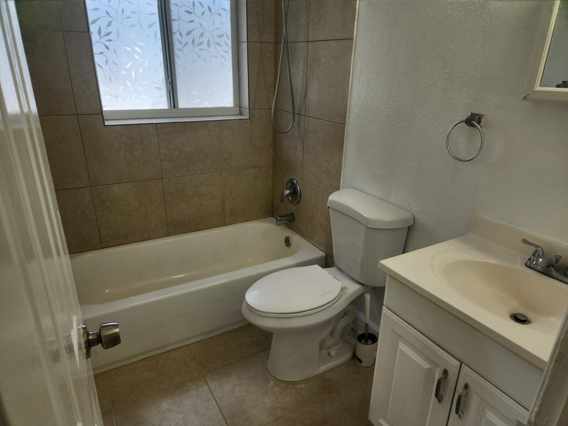 1688 W 10th Street, Riviera Beach, FL 33404 Photo