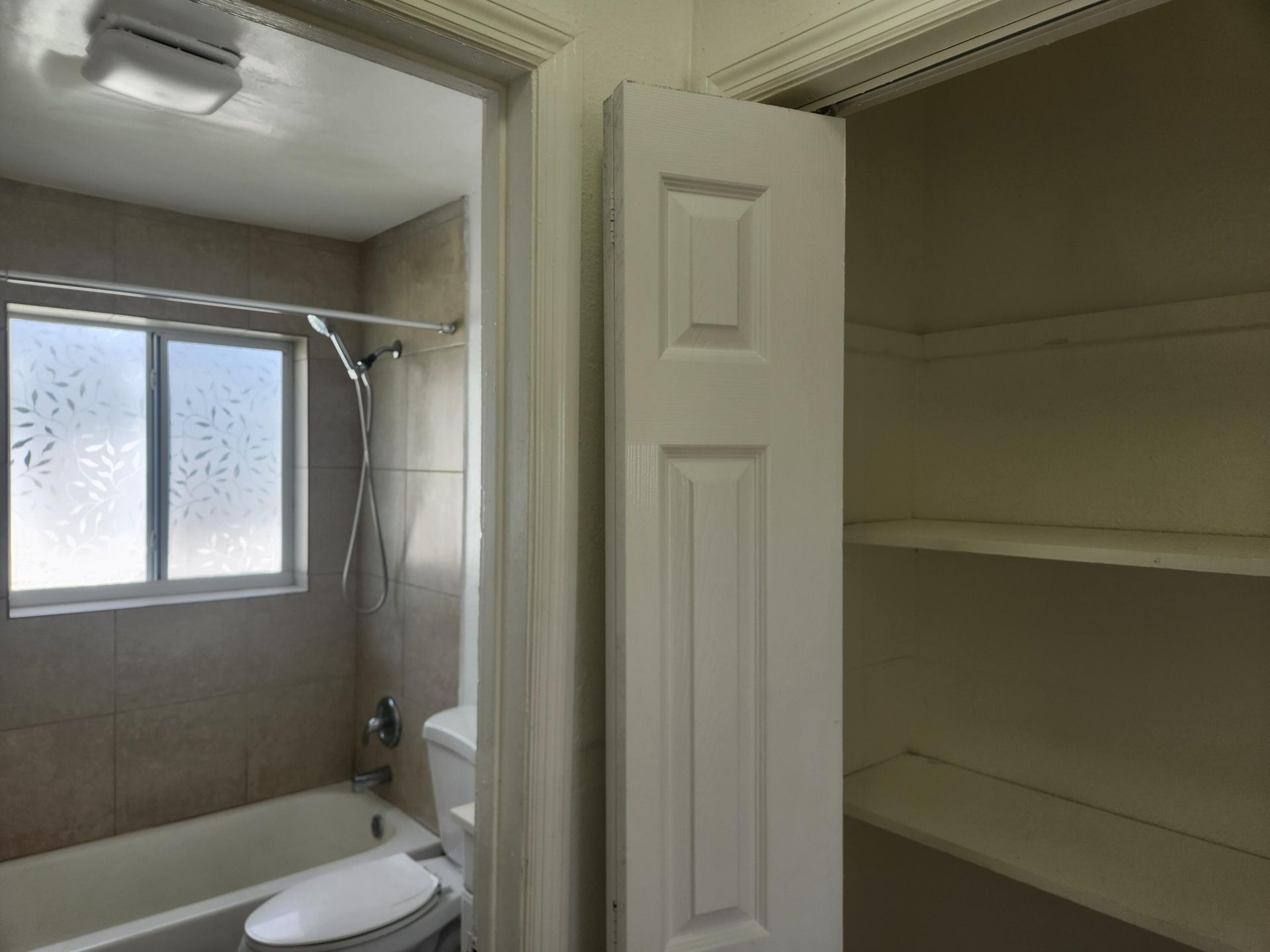 1688 W 10th Street, Riviera Beach, FL 33404 Photo