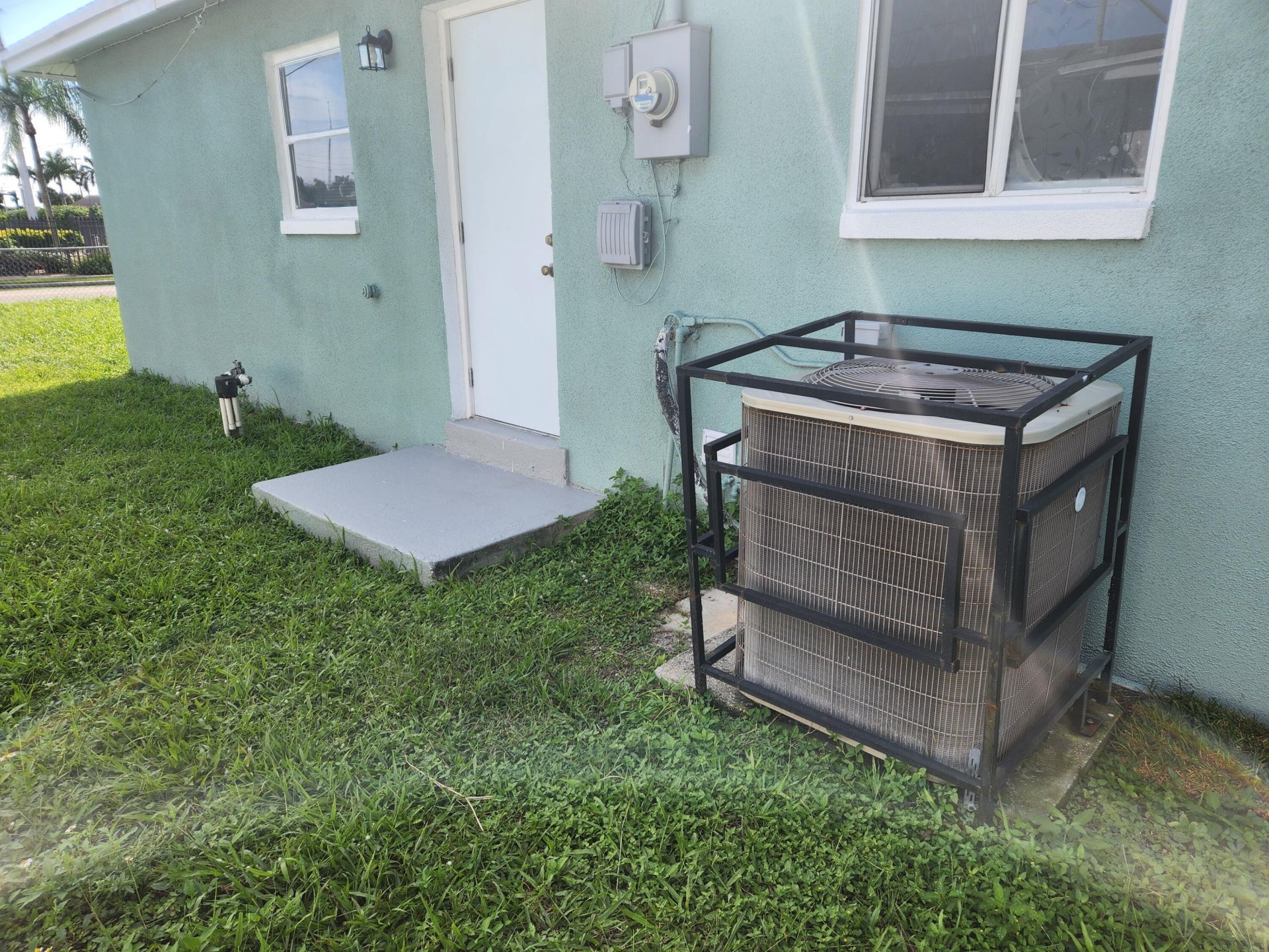 1688 W 10th Street, Riviera Beach, FL 33404 Photo