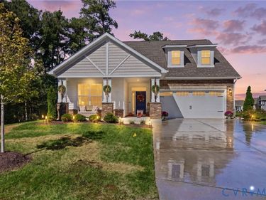 1706 Twin Rivers Court , Chester, VA 23836