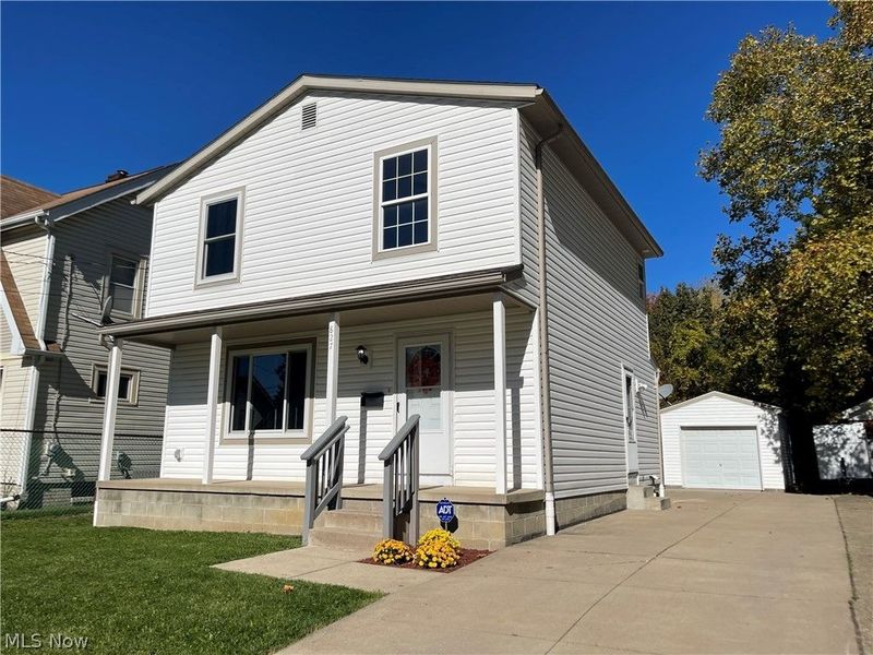 827 Marie Avenue, Akron, OH 44314 Photo 1