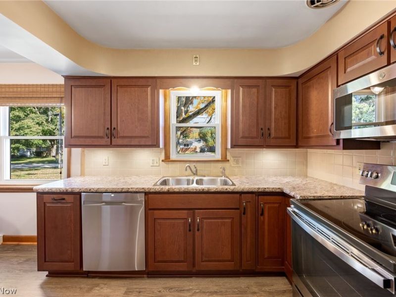 342 Stratford Road, Fairlawn, OH 44333 Photo 12