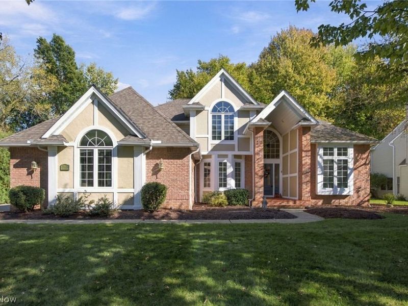 517 Rockwood Court , Avon Lake, OH 44012 Photo 1