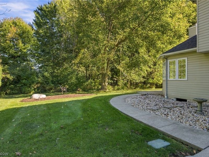 517 Rockwood Court , Avon Lake, OH 44012 Photo 45
