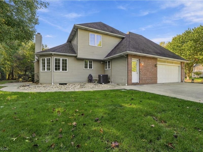 517 Rockwood Court , Avon Lake, OH 44012 Photo 5
