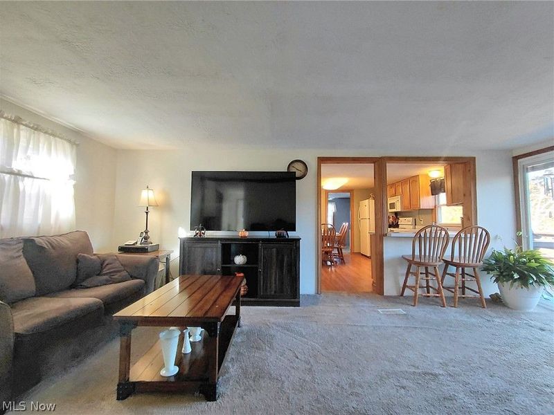 6136 Vo Ash Drive SW, Carrollton, OH 44615 Photo 7
