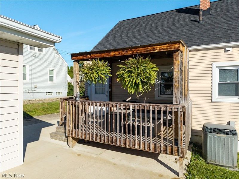 1450 Ries Street , Barberton, OH 44203 Photo 19