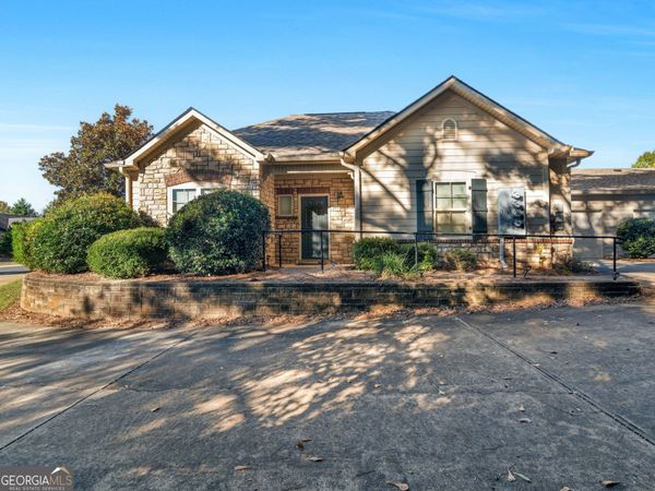 217 Fenwick Circle, Mcdonough, GA 30253