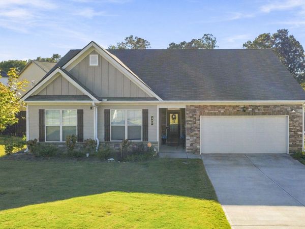 304 Crowley Drive, Calhoun, GA 30701