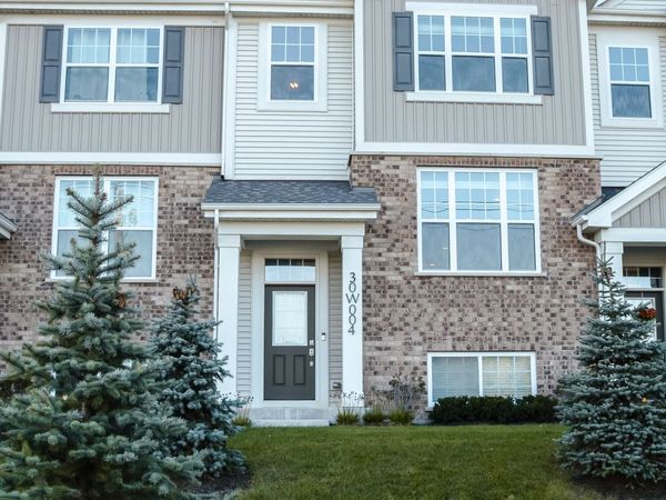 30W004 Brayman Court , Warrenville, IL 60563