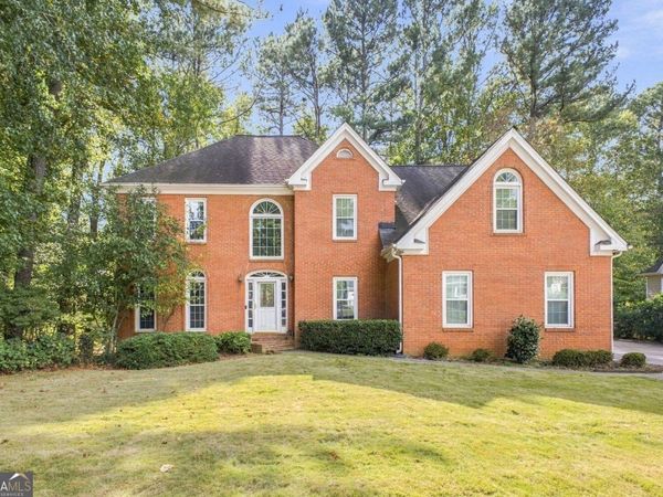 6005 Fairwood Bend NW, Acworth, GA 30101