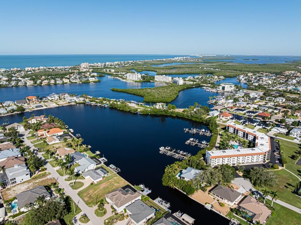 226 3rd St , Unit 311, Bonita Springs, FL 34134 Photo