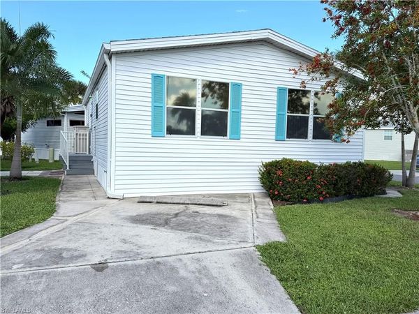4700 Sawmill DR W, ESTERO, FL 33928