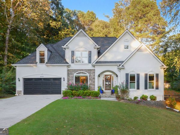 2567 Breton Court, Buford, GA 30518