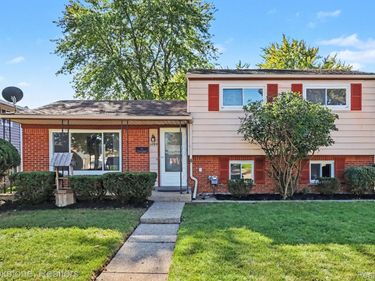 11884 Wheaton Drive , Sterling Heights, Mi 48313