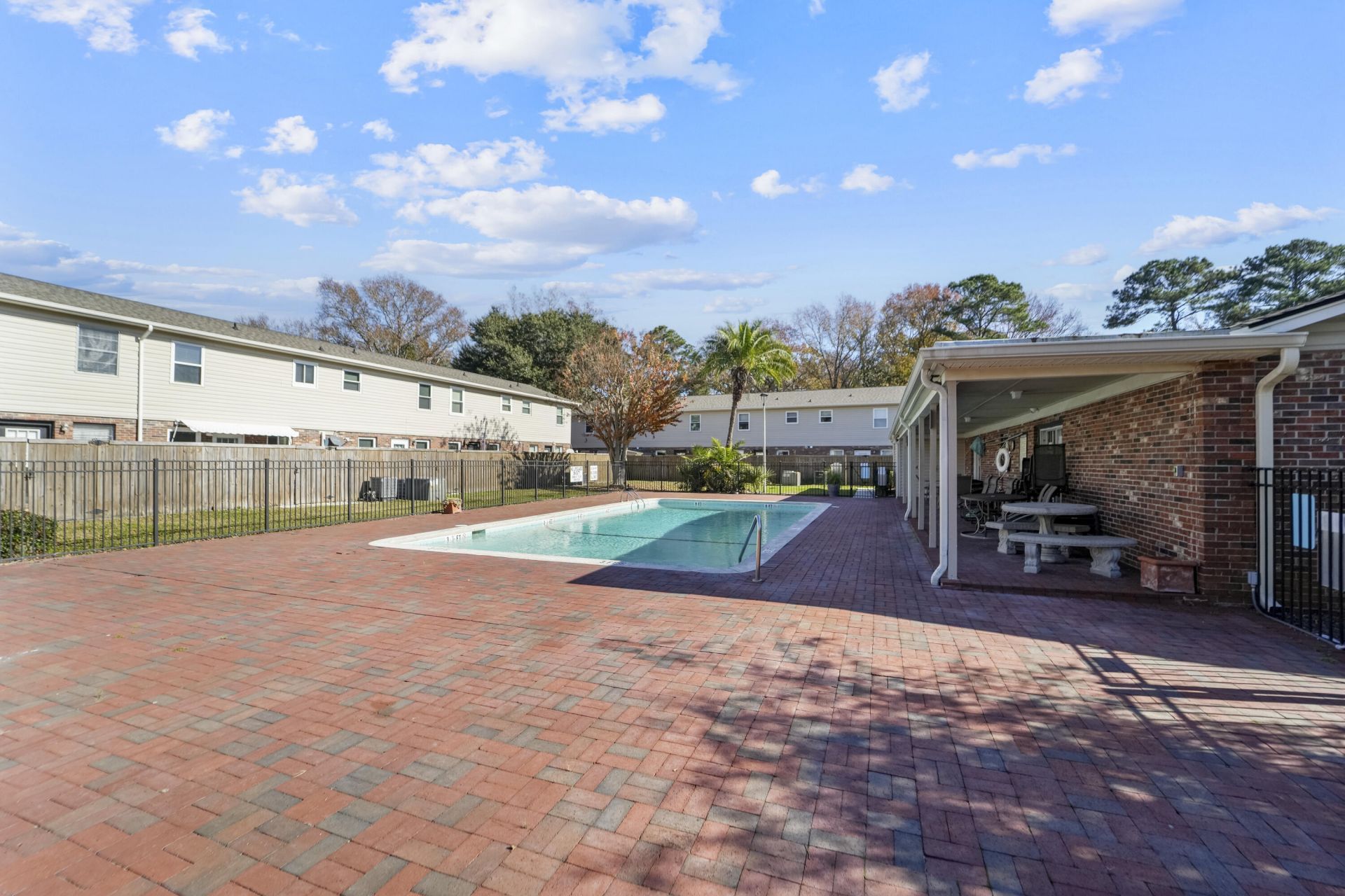415 Parkdale Drive Photo 30
