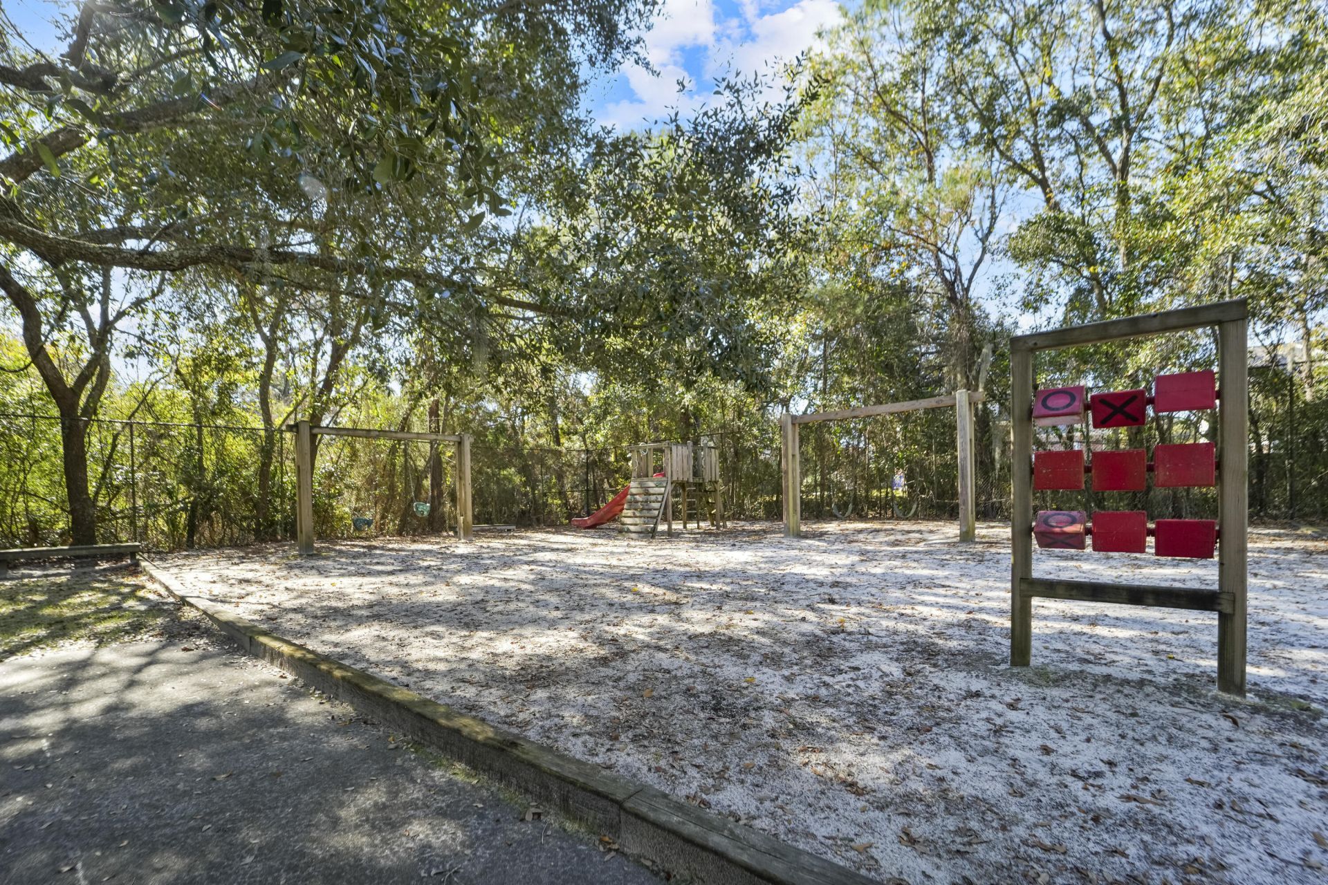 415 Parkdale Drive Photo 34