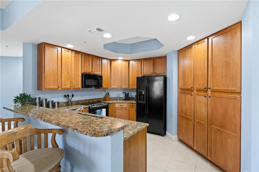 5793 Cape Harbour Dr , Unit 620, Cape Coral, FL 33914 Photo