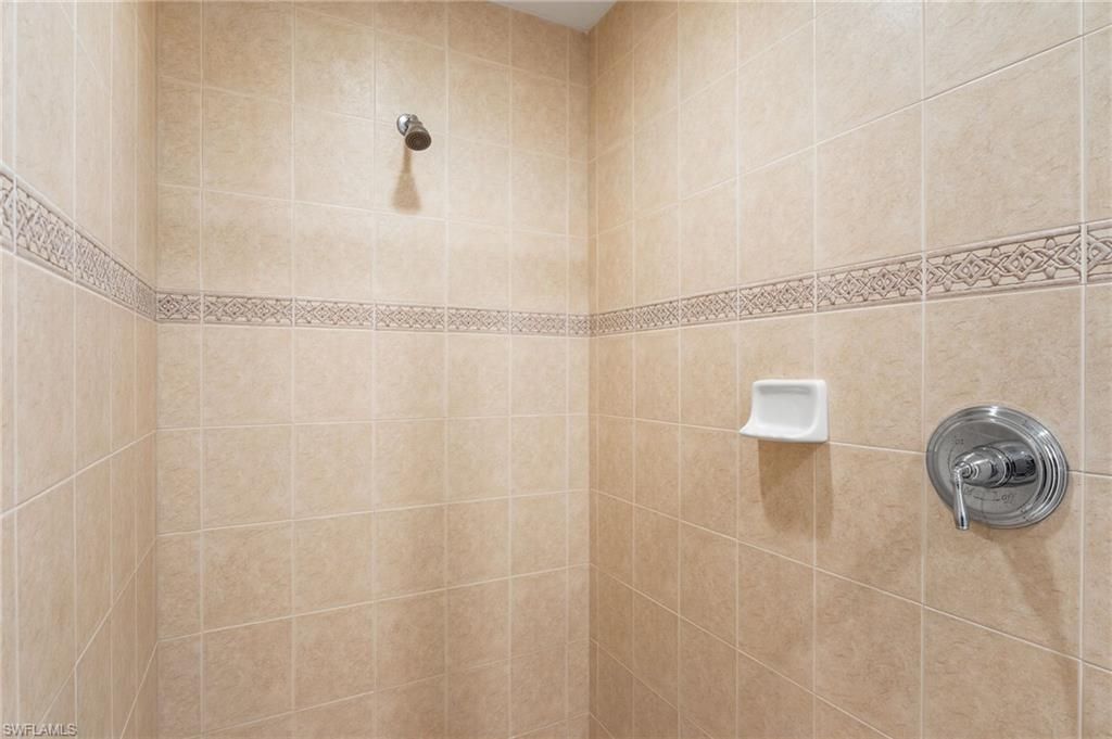 5793 Cape Harbour Dr , Unit 620, Cape Coral, FL 33914 Photo