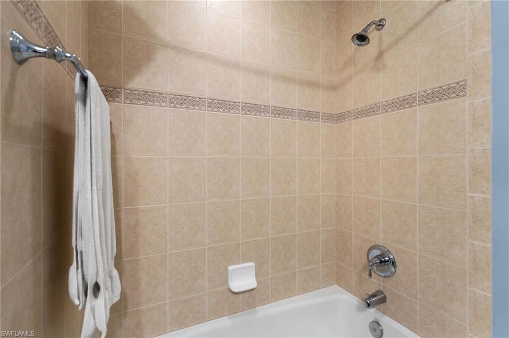 5793 Cape Harbour Dr , Unit 620, Cape Coral, FL 33914 Photo