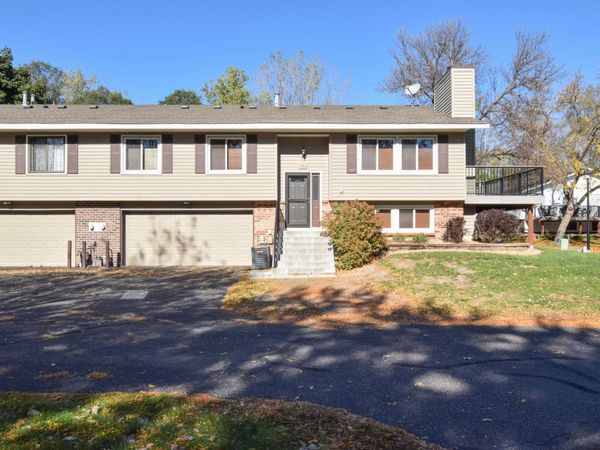 371 98th Avenue NE, Blaine, MN 55434