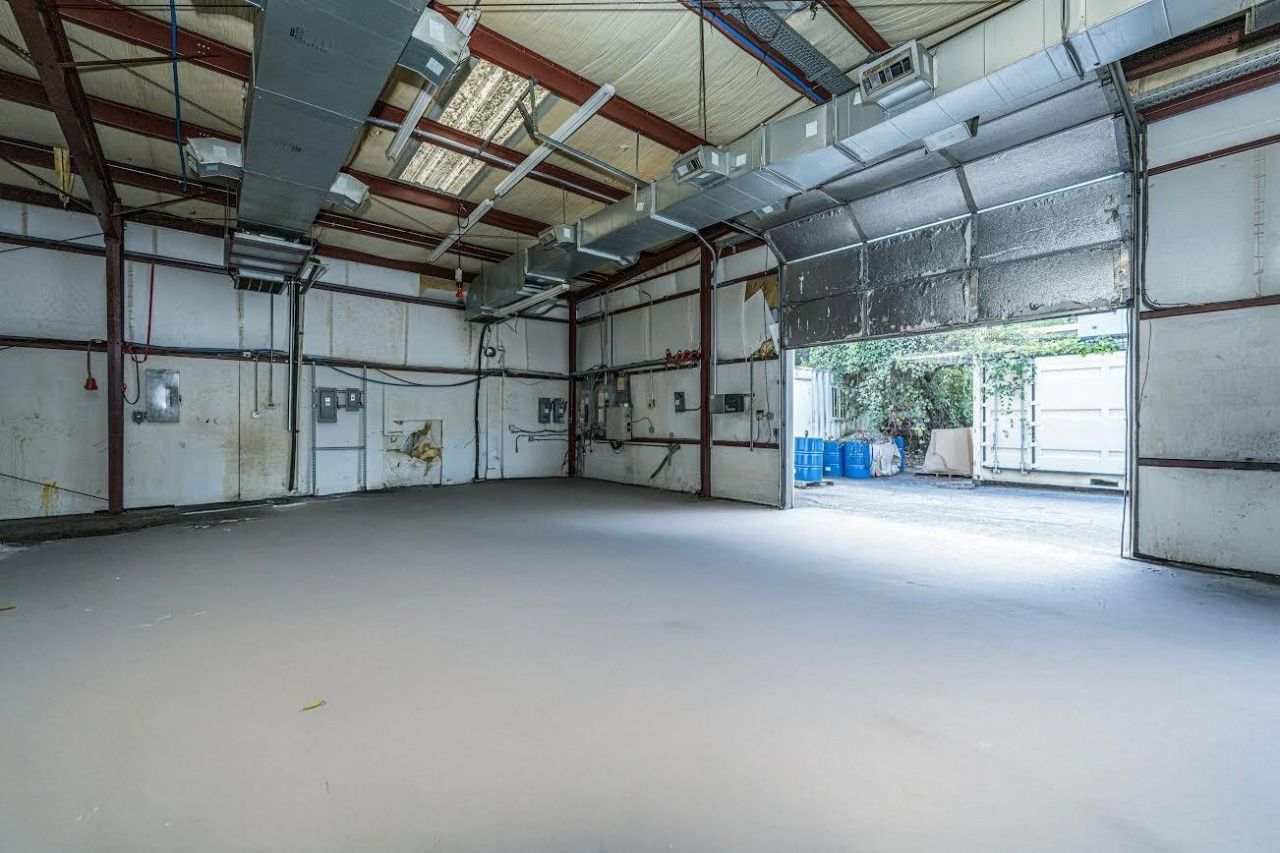 4947 Fargo Street Photo 28
