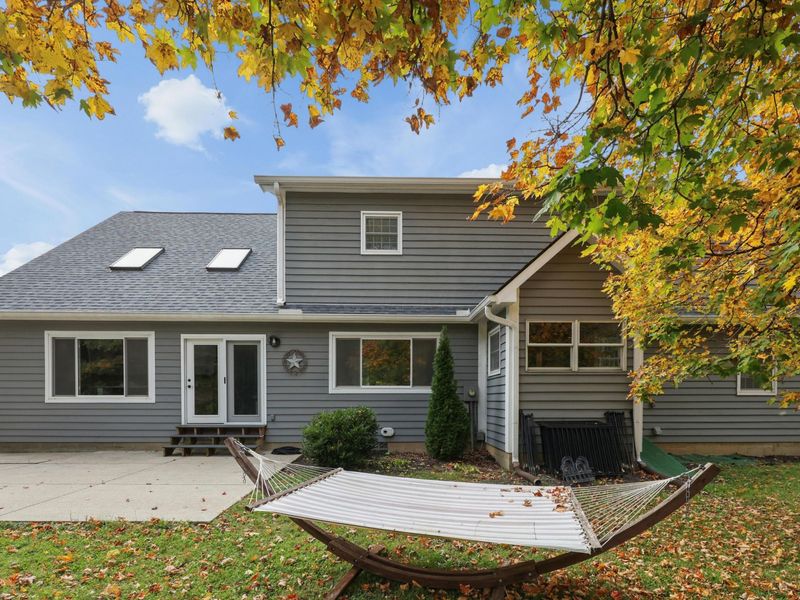 9385 Hill Road NW, Pickerington, OH 43147 Photo 2