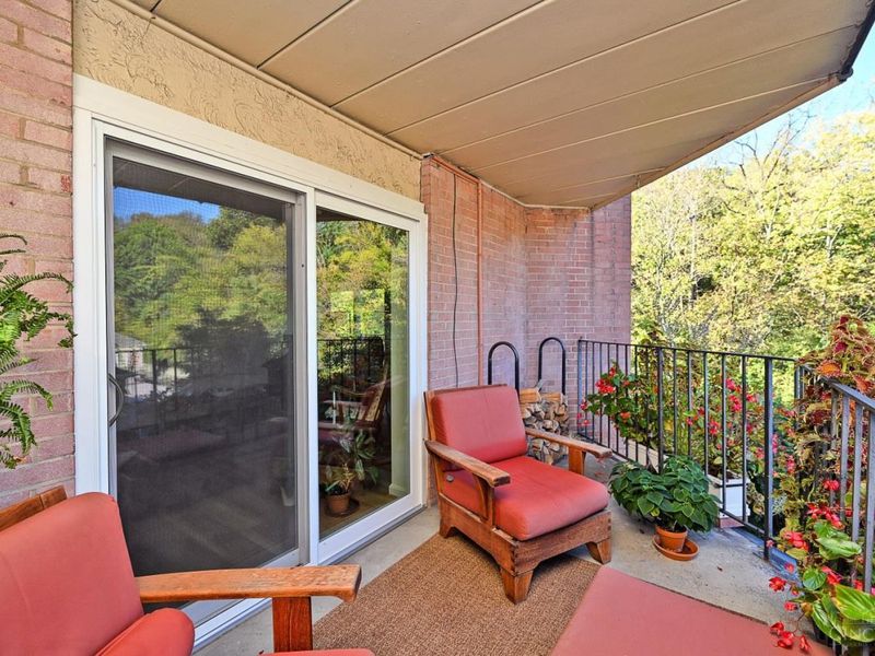 880 Rue De La Paix, Unit A28, Cincinnati, OH 45220 Photo 21