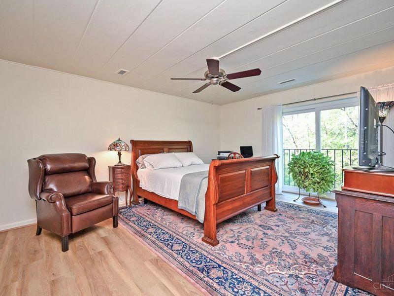 880 Rue De La Paix, Unit A28, Cincinnati, OH 45220 Photo 22