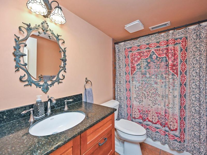 880 Rue De La Paix, Unit A28, Cincinnati, OH 45220 Photo 26