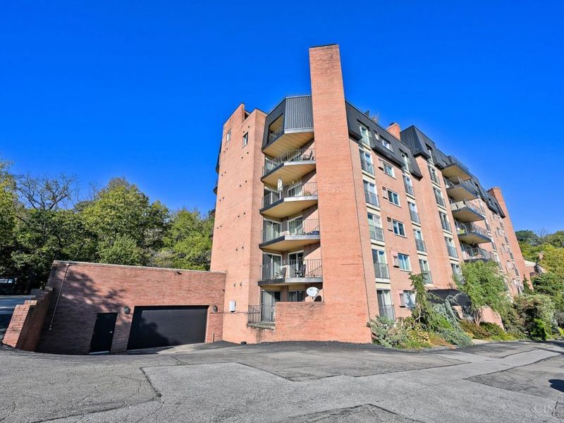 880 Rue De La Paix, Unit A28, Cincinnati, OH 45220 Photo 35