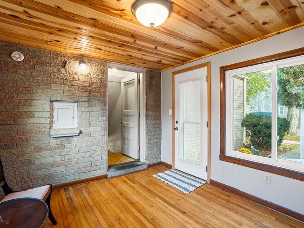 4000 S 56th STREET, Milwaukee, WI 53220