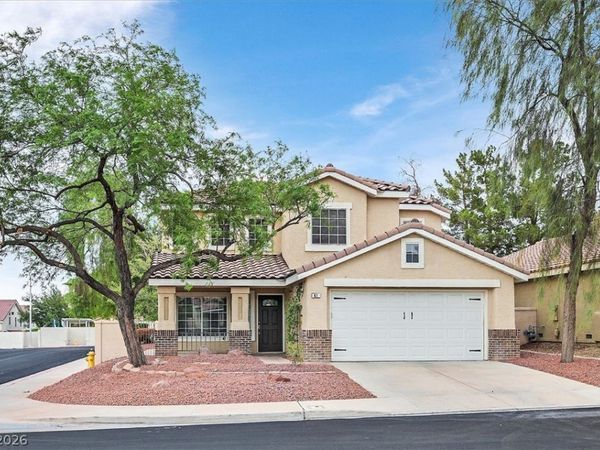 61 Tanglewood Drive , Henderson, NV 89012