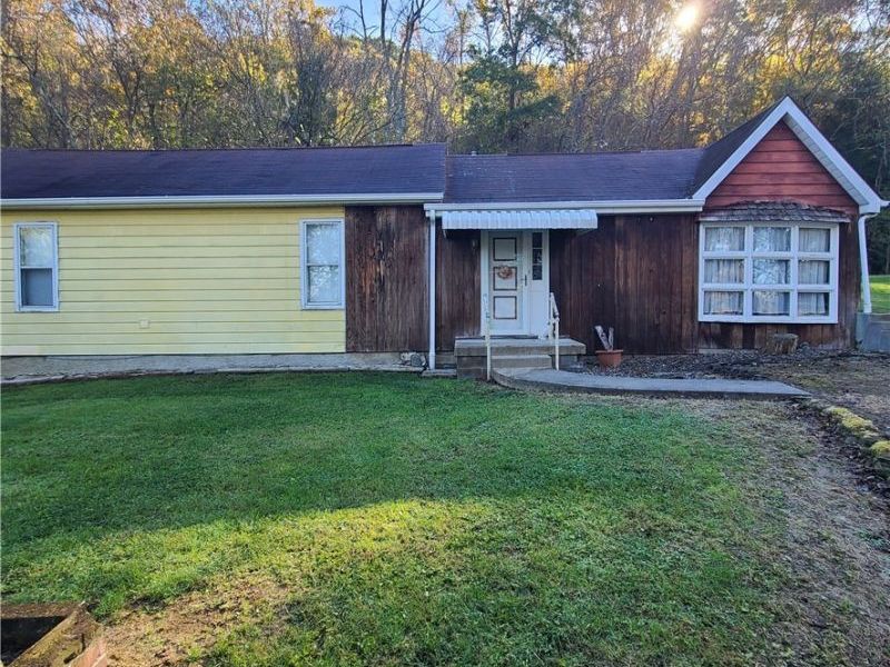 668 Dolezal Road, Dillonvale, OH 43917 Photo 2