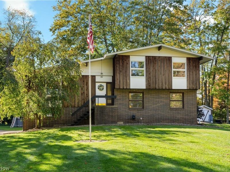 1734 E Broad Street , Louisville, OH 44641 Photo 1