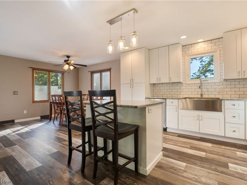 1734 E Broad Street , Louisville, OH 44641 Photo 21