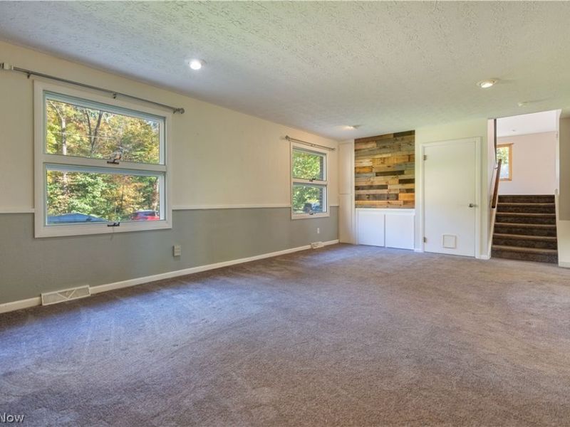 1734 E Broad Street , Louisville, OH 44641 Photo 27