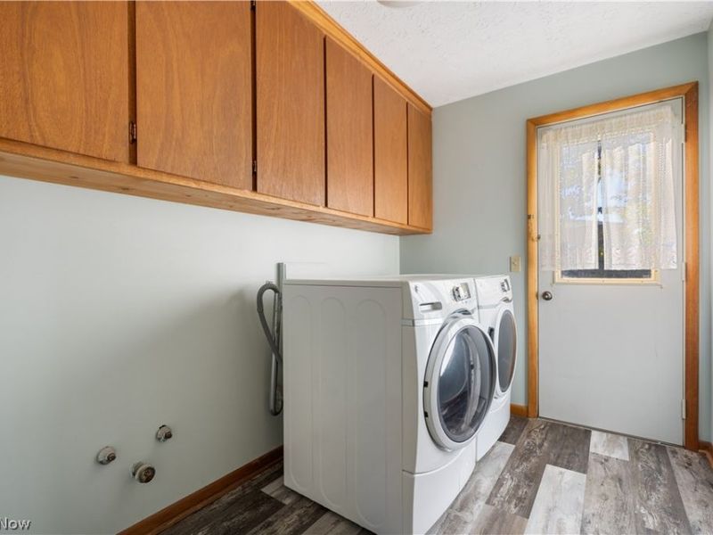 1734 E Broad Street , Louisville, OH 44641 Photo 30