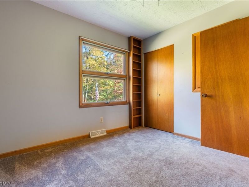 1734 E Broad Street , Louisville, OH 44641 Photo 38