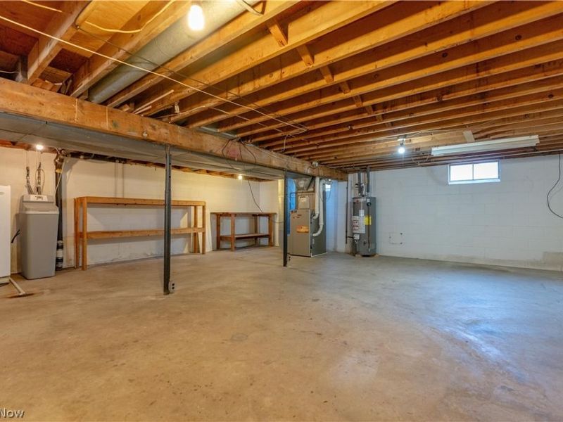 1734 E Broad Street , Louisville, OH 44641 Photo 41