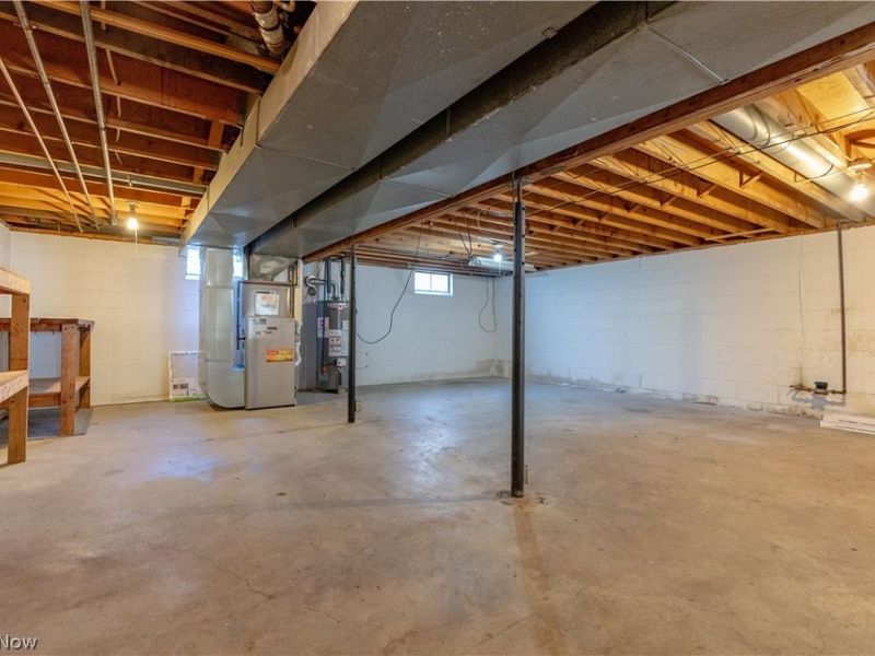 1734 E Broad Street , Louisville, OH 44641 Photo 42