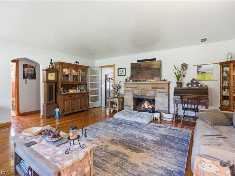 412 Church Street, Doylestown, OH 44230 Photo 2