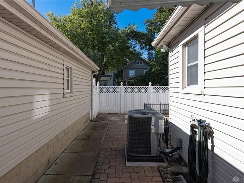1600 Clarence Street, Dayton, OH 45410 Photo 20
